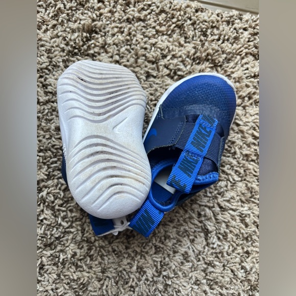 Blue Nike Flex Runner Sneaker - Picture 2 of 4